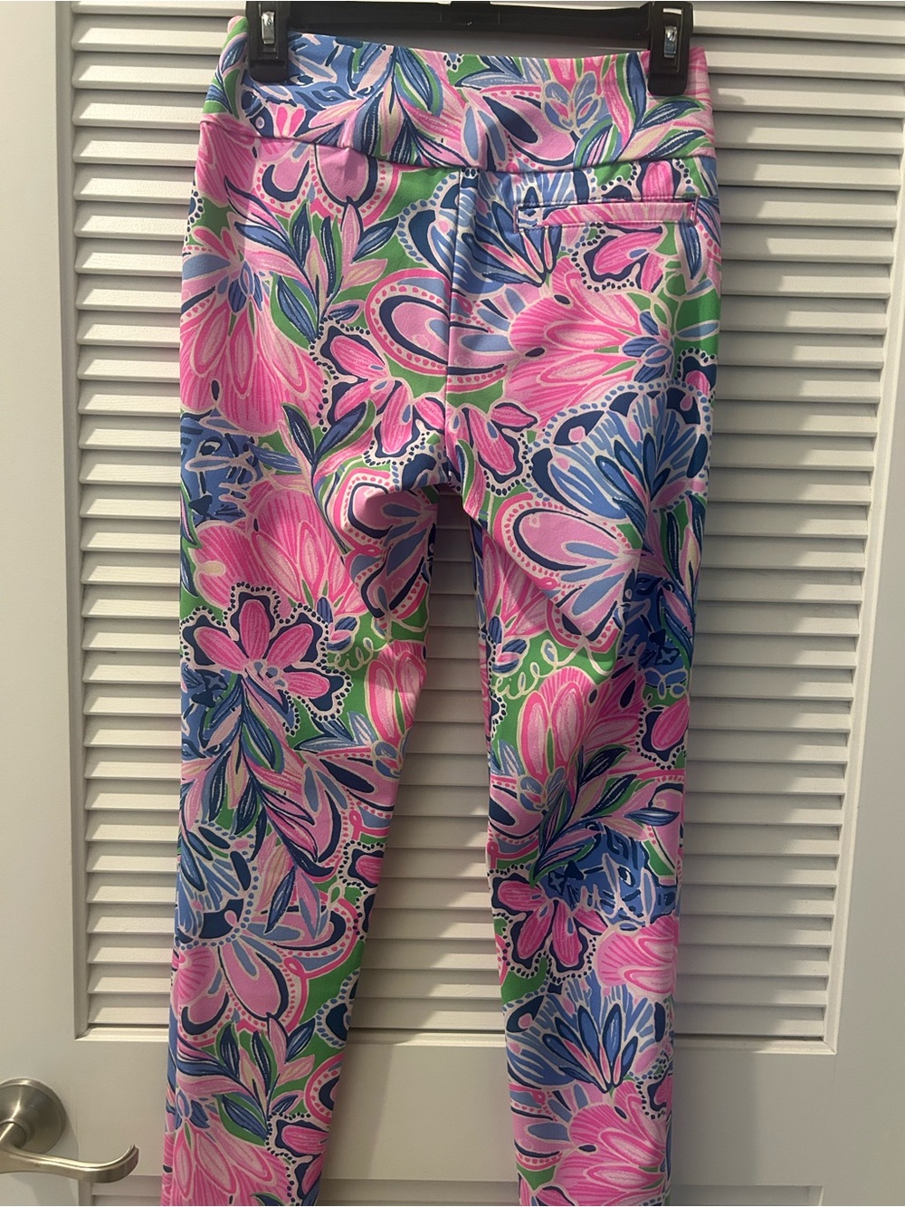 Lilly Pulitzer Pink Floral Leggings with Blue & Green Accents